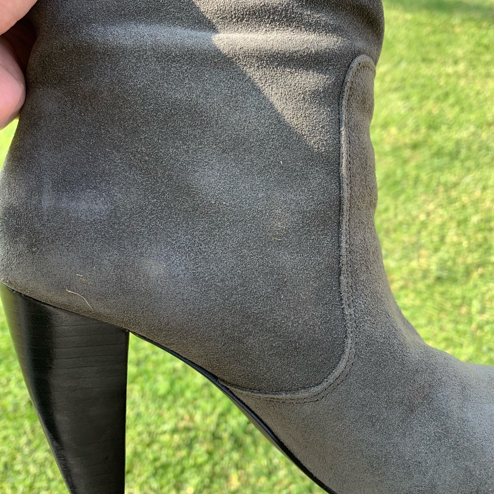 Boots - Picture 3 of 7